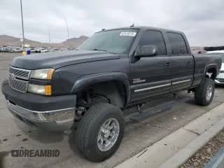 2005 Chevrolet Silverado 2500HD LS with VIN 1GCHC23285F855794, listed as a Copart auction lot 42419375 with 234,926 mi miles and Salvage title. Bid and sale history available at DreamBid. Image 1.