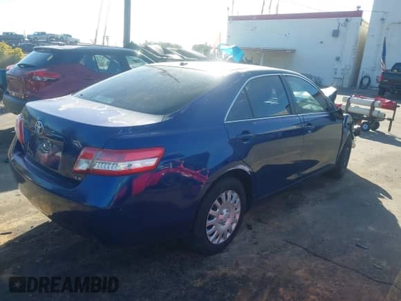 2011 Toyota Camry LE с VIN 4T1BF3EK0BU723485, выставлен на аукционе IAAI как лот 43357746 с пробегом 212 376 миль миль и . История ставок и продаж доступна на DreamBid. Изображение 4.
