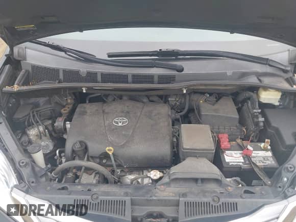 2017 Toyota Sienna XLE with VIN 5TDYZ3DC3HS771320, listed as a IAAI auction lot 43291826 with 106,565 mi miles and . Bid and sale history available at DreamBid. Image 10.