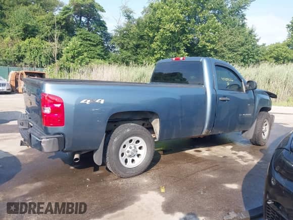 2013 Chevrolet Silverado 1500 Work Truck с VIN 1GCNKPEX5DZ371512, выставлен на аукционе IAAI как лот 42851216 с пробегом 85 724 миль миль и . История ставок и продаж доступна на DreamBid. Изображение 13.