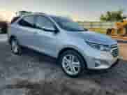 2019 Chevrolet Equinox Premier с VIN 2GNAXYEX9K6218749, выставлен на аукционе Copart как лот 72063305 с пробегом 87 635 миль миль и Списание • Salvage title. История ставок и продаж доступна на DreamBid. Изображение 4.