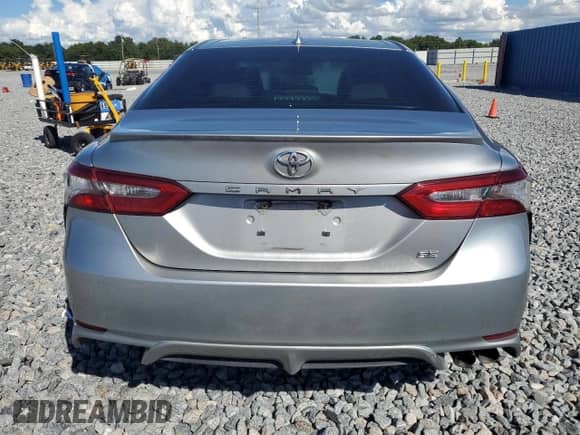2019 Toyota Camry SE z VIN 4T1B11HK1KU683898, wystawiony jako Copart lot #81812505 z przebiegiem 160 835 mil mil oraz Nie do naprawy • Non repairable. Historia ofert i sprzedaży dostępna na DreamBid. Obrazek 6.