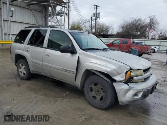 2004 Chevrolet TrailBlazer LT с VIN 1GNDS13SX42127466, выставлен на аукционе Copart как лот 47200305 с пробегом 230 730 миль миль и Списание • Salvage title. История ставок и продаж доступна на DreamBid. Изображение 4.