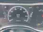 2018 Jeep Grand Cherokee Upland z VIN 1C4RJFAG8JC466195, wystawiony jako IAAI lot #42413128 z przebiegiem 105 488 mil mil oraz . Historia ofert i sprzedaży dostępna na DreamBid. Obrazek 7.