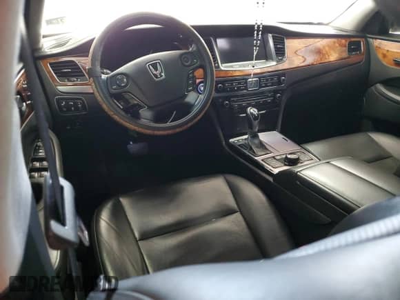 2014 Hyundai Equus Ultimate with VIN KMHGH4JH9EU085175, listed as a Copart auction lot 42917045 with 85,373 mi miles and Clean title. Bid and sale history available at DreamBid. Image 8.