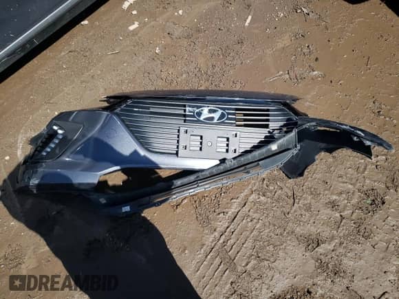 2019 Hyundai Ioniq Limited with VIN KMHC85LCXKU130349, listed as a Copart auction lot 49915494 with 39,631 mi miles and . Bid and sale history available at DreamBid. Image 12.