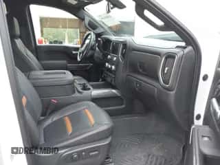 2021 GMC Sierra 1500 AT4 с VIN 1GTP9EED5MZ414230, выставлен на аукционе IAAI как лот 43403639 с пробегом 88 307 миль миль и . История ставок и продаж доступна на DreamBid. Изображение 5.