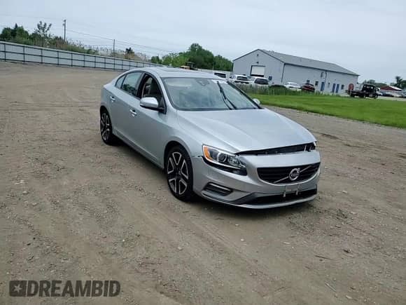 2018 Volvo S60 Dynamic с VIN YV140MTL4J2453391, выставлен на аукционе Copart как лот 57876055 с пробегом 49 978 миль миль и Списание • Salvage title. История ставок и продаж доступна на DreamBid. Изображение 13.