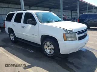 2008 Chevrolet Tahoe 1LT с VIN 1GNFC130X8J122011, выставлен на аукционе IAAI как лот 43232179 с пробегом 264 400 миль миль и . История ставок и продаж доступна на DreamBid. Изображение 1.