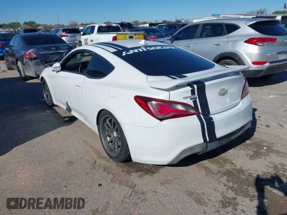 2015 Hyundai Genesis Coupe 3.8L Base with VIN KMHHT6KJ7FU129370, listed as a IAAI auction lot 41257177 with Not provided miles and . Bid and sale history available at DreamBid. Image 3.
