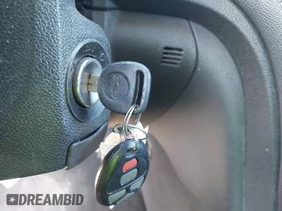 2013 Chevrolet Traverse LT with VIN 1GNKRGKD7DJ258465, listed as a IAAI auction lot 43003995 with 134,052 mi miles and . Bid and sale history available at DreamBid. Image 11.