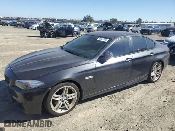 2015 BMW 5 Series 535i с VIN WBA5B1C53FD918952, выставлен на аукционе Copart как лот 85349965 с пробегом 199 786 миль миль и Чистый • Clean title. История ставок и продаж доступна на DreamBid. Изображение 1.