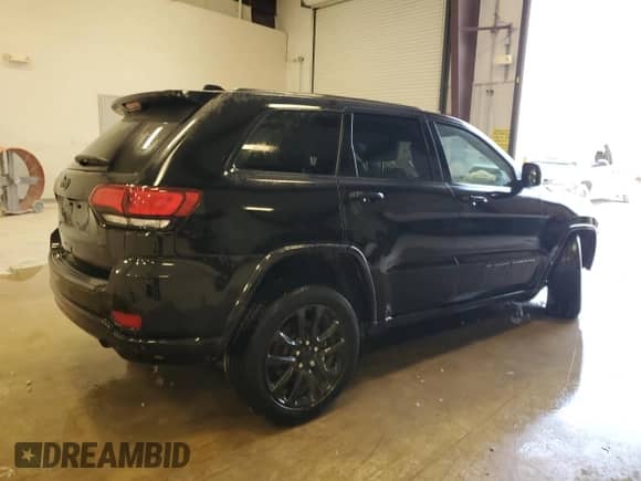 2022 Jeep Grand Cherokee Laredo X with VIN 1C4RJEAG6NC154294, listed as a Copart auction lot 77001344 with 25,965 mi miles and Clean title. Bid and sale history available at DreamBid. Image 3.
