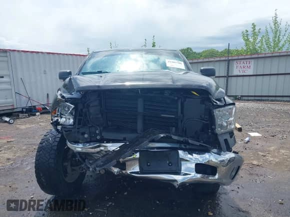 2019 Ram 1500 Big Horn z VIN 1C6RR7LT3KS641539, wystawiony jako IAAI lot #42103708 z przebiegiem 33 706 mil mil oraz . Historia ofert i sprzedaży dostępna na DreamBid. Obrazek 13.