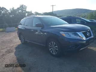 2016 Nissan Pathfinder Platinum with VIN 5N1AR2MM6GC651818, listed as a IAAI auction lot 42776811 with 180,619 mi miles and . Bid and sale history available at DreamBid. Image 1.