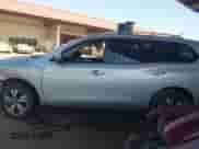 2017 Nissan Pathfinder SV with VIN 5N1DR2MM3HC696441, listed as a IAAI auction lot 42551768 with 85,578 mi miles and . Bid and sale history available at DreamBid. Image 14.