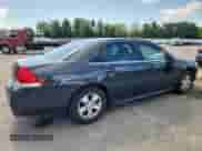 2013 Chevrolet Impala LS z VIN 2G1WF5E3XD1253287, wystawiony jako Copart lot #68584925 z przebiegiem 186 826 mil mil oraz Czysty tytuł • Clean title. Historia ofert i sprzedaży dostępna na DreamBid. Obrazek 3.