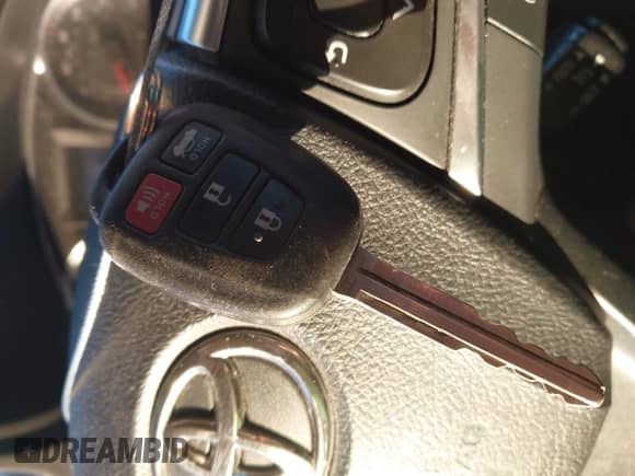 2017 Toyota Camry XLE с VIN 4T1BF1FK1HU637467, выставлен на аукционе IAAI как лот 43326657 с пробегом 98 641 миль миль и . История ставок и продаж доступна на DreamBid. Изображение 11.