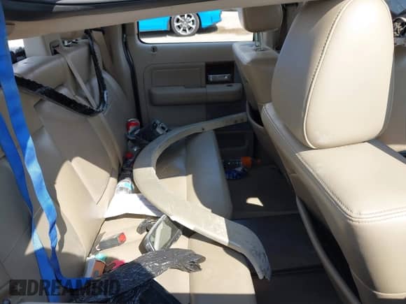 2008 Ford F-150 XLT с VIN 1FTPW14V08KB55804, выставлен на аукционе IAAI как лот 43088951 с пробегом 238 060 миль миль и . История ставок и продаж доступна на DreamBid. Изображение 8.