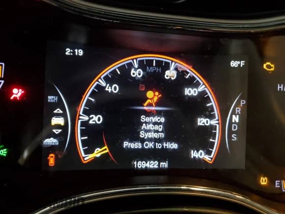 2014 Jeep Grand Cherokee Limited z VIN 1C4RJFBGXEC233620, wystawiony jako Copart lot #80386225 z przebiegiem 169 422 mil mil oraz Szkoda całkowita • Salvage title. Historia ofert i sprzedaży dostępna na DreamBid. Obrazek 9.