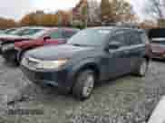 2012 Subaru Forester X Premium z VIN JF2SHADC3CH461003, wystawiony jako Copart lot #91241535 z przebiegiem 158 510 mil mil oraz Czysty tytuł • Clean title. Historia ofert i sprzedaży dostępna na DreamBid. Obrazek 1.