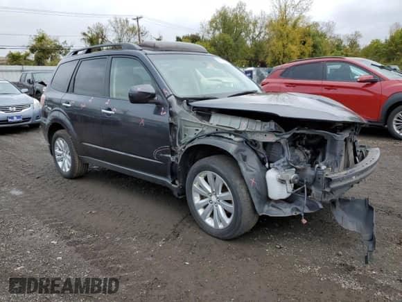 2012 Subaru Forester X Limited z VIN JF2SHAEC1CH439466, wystawiony jako Copart lot #80832355 z przebiegiem 118 181 mil mil oraz Szkoda całkowita • Salvage title. Historia ofert i sprzedaży dostępna na DreamBid. Obrazek 4.
