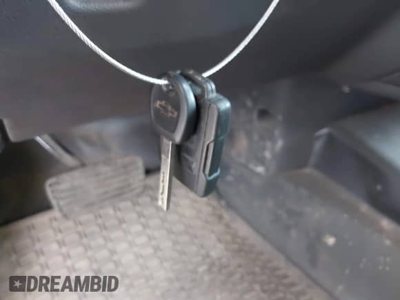 2019 Chevrolet Silverado 1500 Work Truck with VIN 3GCPWAEF5KG253667, listed as a IAAI auction lot 42337138 with 138,887 mi miles and . Bid and sale history available at DreamBid. Image 11.