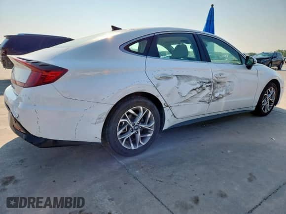 2023 Hyundai Sonata SEL с VIN KMHL64JA4PA285201, выставлен на аукционе Copart как лот 81311105 с пробегом 50 370 миль миль и Списание • Salvage title. История ставок и продаж доступна на DreamBid. Изображение 3.