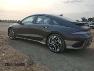 2024 Hyundai Ioniq 6 SEL с VIN KMHM34AC6RA070419, выставлен на аукционе Copart как лот 70015744 с пробегом 2 360 миль миль и Списание • Salvage title. История ставок и продаж доступна на DreamBid. Изображение 2.