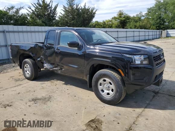 2025 Nissan Frontier SV with VIN 1N6ED1CM2SN608989, listed as a Copart auction lot 80532645 with 791 mi miles and Salvage title. Bid and sale history available at DreamBid. Image 4.