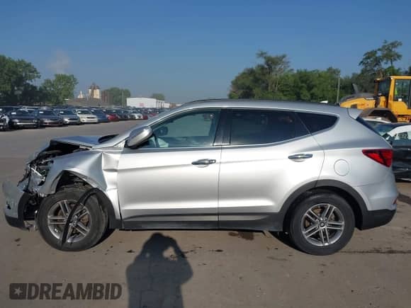 2017 Hyundai Santa Fe 2.4L with VIN 5XYZUDLB6HG491163, listed as a IAAI auction lot 42729584 with 91,606 mi miles and . Bid and sale history available at DreamBid. Image 14.