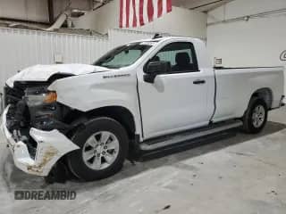 2024 Chevrolet Silverado 1500 Work Truck z VIN 3GCNAAED7RG396554, wystawiony jako Copart lot #84644565 z przebiegiem 12 772 mil mil oraz Czysty tytuł • Clean title. Historia ofert i sprzedaży dostępna na DreamBid. Obrazek 1.