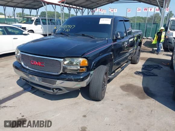 2000 GMC Sierra 1500 SLE z VIN 1GTEK19T5YE243255, wystawiony jako IAAI lot #42870917 z przebiegiem 258 489 mil mil oraz . Historia ofert i sprzedaży dostępna na DreamBid. Obrazek 17.