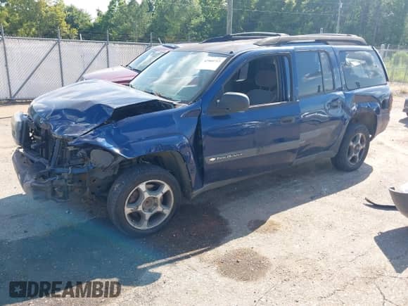 2004 Chevrolet TrailBlazer EXT LS с VIN 1GNES16S546142742, выставлен на аукционе IAAI как лот 42960713 с пробегом 233 903 миль миль и . История ставок и продаж доступна на DreamBid. Изображение 2.