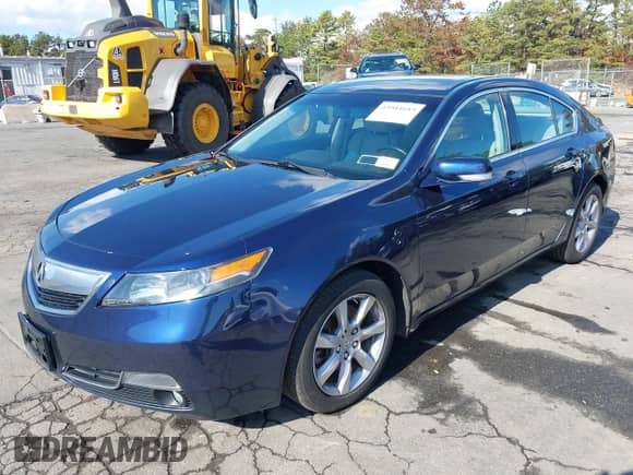 2013 Acura TL z VIN 19UUA8F27DA002044, wystawiony jako IAAI lot #43504683 z przebiegiem 119 913 mil mil oraz . Historia ofert i sprzedaży dostępna na DreamBid. Obrazek 18.