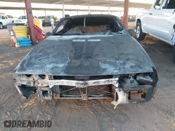 1984 Chevrolet Camaro Z28 Sport с VIN 1G1AP87G4EL132016, выставлен на аукционе IAAI как лот 42130194 с пробегом Не указан миль и . История ставок и продаж доступна на DreamBid. Изображение 6.
