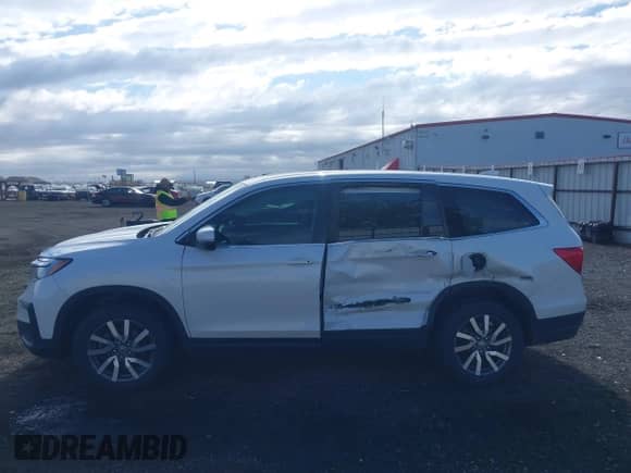 2022 Honda Pilot EX-L с VIN 5FNYF6H51NB087422, выставлен на аукционе IAAI как лот 42282278 с пробегом 46 636 миль миль и . История ставок и продаж доступна на DreamBid. Изображение 14.