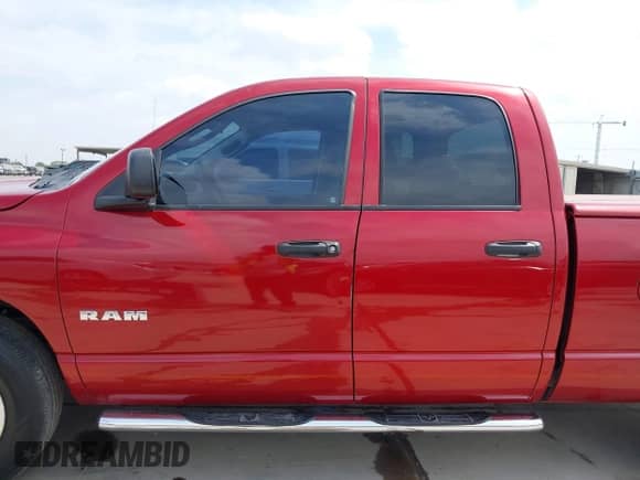 2008 Dodge 1500 ST z VIN 1D7HA18K28J188026, wystawiony jako IAAI lot #42043099 z przebiegiem 295 904 mil mil oraz . Historia ofert i sprzedaży dostępna na DreamBid. Obrazek 15.