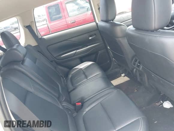 2020 Mitsubishi Outlander SE с VIN JA4AD3A31LZ043176, выставлен на аукционе IAAI как лот 42691106 с пробегом 88 007 миль миль и . История ставок и продаж доступна на DreamBid. Изображение 8.