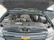 2008 Chevrolet Tahoe 1LT z VIN 1GNFK13018J173108, wystawiony jako Copart lot #66930985 z przebiegiem 238 305 mil mil oraz Czysty tytuł • Clean title. Historia ofert i sprzedaży dostępna na DreamBid. Obrazek 12.