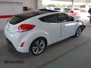 2014 Hyundai Veloster z VIN KMHTC6AD0EU193142, wystawiony jako IAAI lot #43464437 z przebiegiem 66 340 mil mil oraz . Historia ofert i sprzedaży dostępna na DreamBid. Obrazek 4.