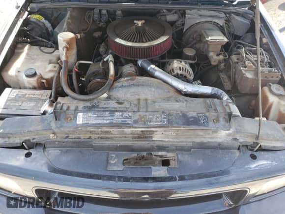 1994 Chevrolet S-10 LS z VIN 1GCCS19Z7RK112715, wystawiony jako Copart lot #69978215 z przebiegiem 163 211 mil mil oraz Szkoda całkowita • Salvage title. Historia ofert i sprzedaży dostępna na DreamBid. Obrazek 11.