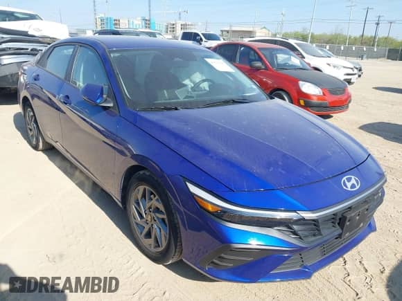 2024 Hyundai Elantra SEL with VIN KMHLM4DGXRU786777, listed as a IAAI auction lot 43527648 with 38,228 mi miles and . Bid and sale history available at DreamBid. Image 1.