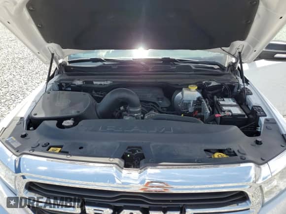 2021 Ram 1500 Big Horn z VIN 1C6RREFT8MN743548, wystawiony jako Copart lot #60967705 z przebiegiem 59 023 mil mil oraz Szkoda całkowita • Salvage title. Historia ofert i sprzedaży dostępna na DreamBid. Obrazek 11.