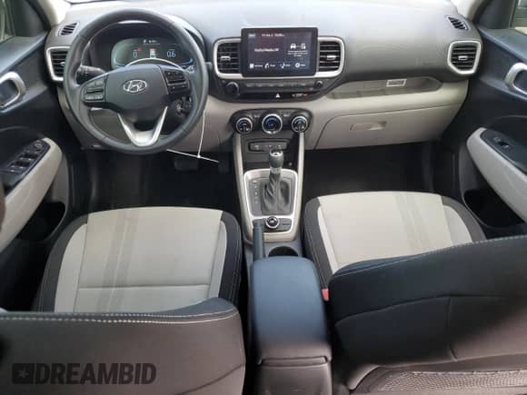 2023 Hyundai Venue SEL z VIN KMHRC8A36PU220005, wystawiony jako Copart lot #70468024 z przebiegiem 21 612 mil mil oraz Szkoda całkowita • Salvage title. Historia ofert i sprzedaży dostępna na DreamBid. Obrazek 8.