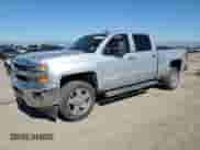 2015 Chevrolet Silverado 2500HD LTZ z VIN 1GC1CWEG9FF140493, wystawiony jako Copart lot #57901495 z przebiegiem 166 225 mil mil oraz Czysty tytuł • Clean title. Historia ofert i sprzedaży dostępna na DreamBid. Obrazek 1.