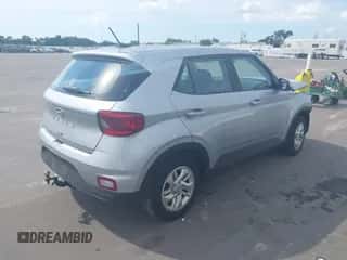 2023 Hyundai Venue SE z VIN KMHRB8A39PU219353, wystawiony jako IAAI lot #43222093 z przebiegiem 11 506 mil mil oraz . Historia ofert i sprzedaży dostępna na DreamBid. Obrazek 4.