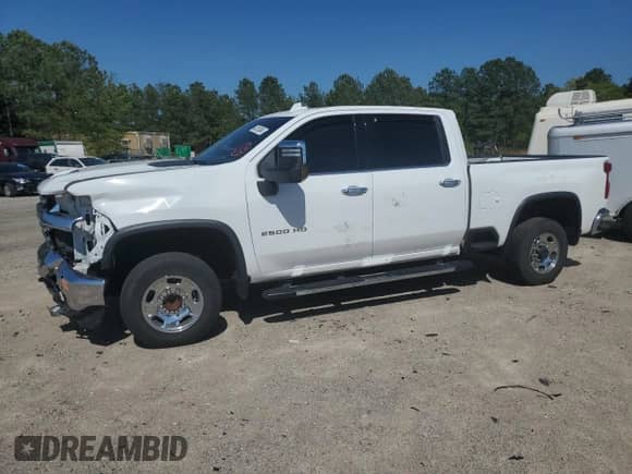 2021 Chevrolet Silverado 1500 с VIN 1GC4WPE70MF115201, выставлен на аукционе Copart как лот 43813045 с пробегом 83 971 миль миль и Списание • Salvage title. История ставок и продаж доступна на DreamBid. Изображение 1.