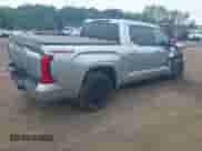 2022 Toyota Tundra SR5 with VIN 5TFLA5DB7NX042800, listed as a IAAI auction lot 42785778 with 21,073 mi miles and . Bid and sale history available at DreamBid. Image 4.