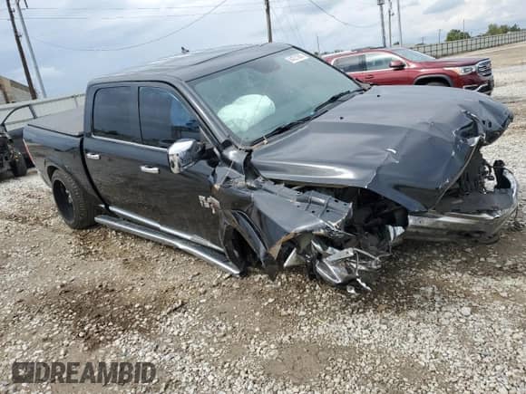 2017 Ram 1500 Limited z VIN 1C6RR7PTXHS592620, wystawiony jako Copart lot #84221385 z przebiegiem 264 428 mil mil oraz Szkoda całkowita • Salvage title. Historia ofert i sprzedaży dostępna na DreamBid. Obrazek 4.